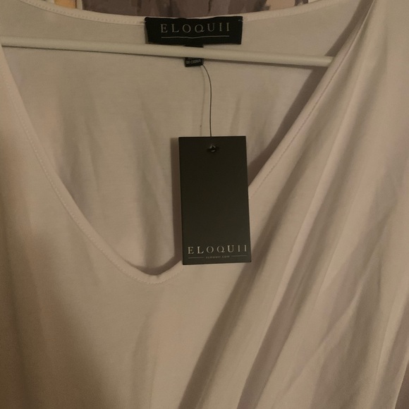 💗 Eloquii crossover tie-waist T-shirt 💗 - Picture 4 of 4